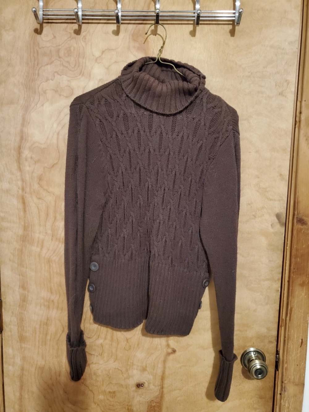 #944 Women's sweater by apt 9